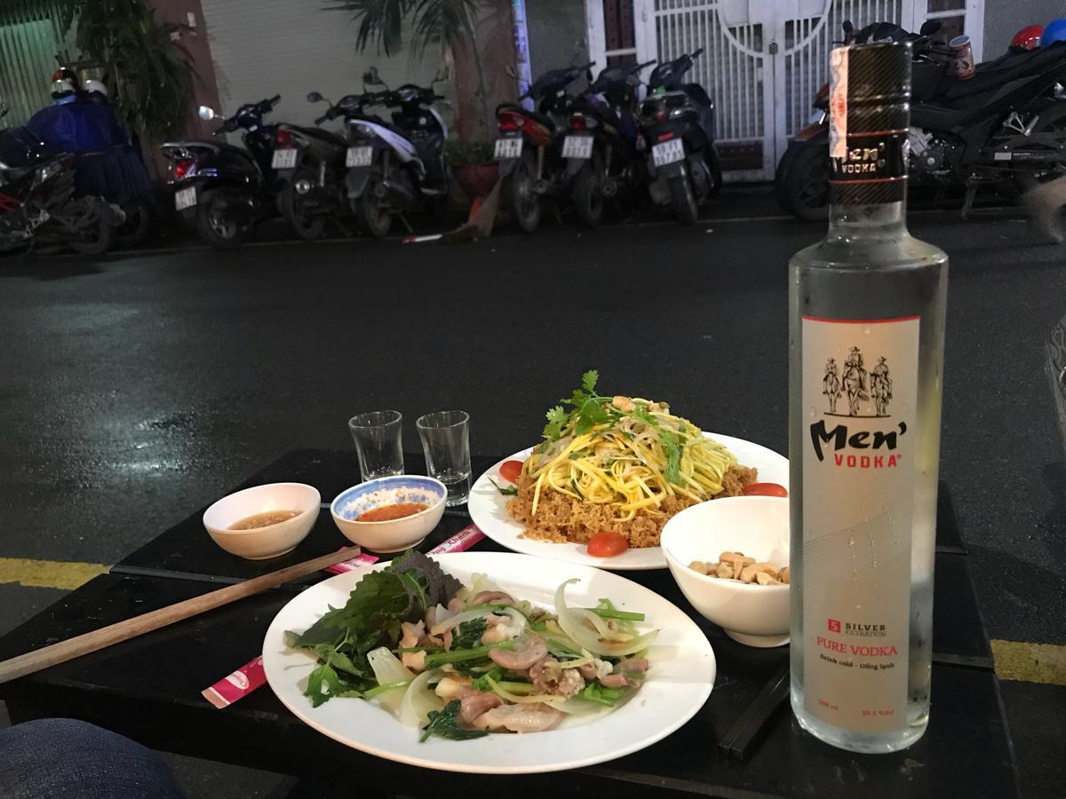 The Lily Hostel & Coffee Ho Chi Minh Zewnętrze zdjęcie