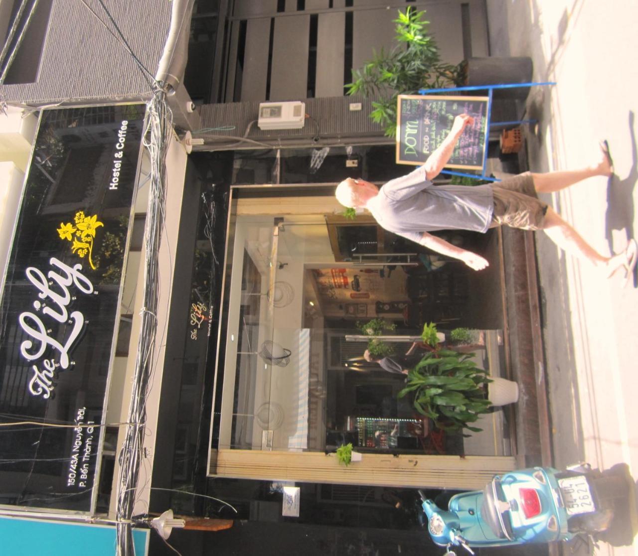 The Lily Hostel & Coffee Ho Chi Minh Zewnętrze zdjęcie