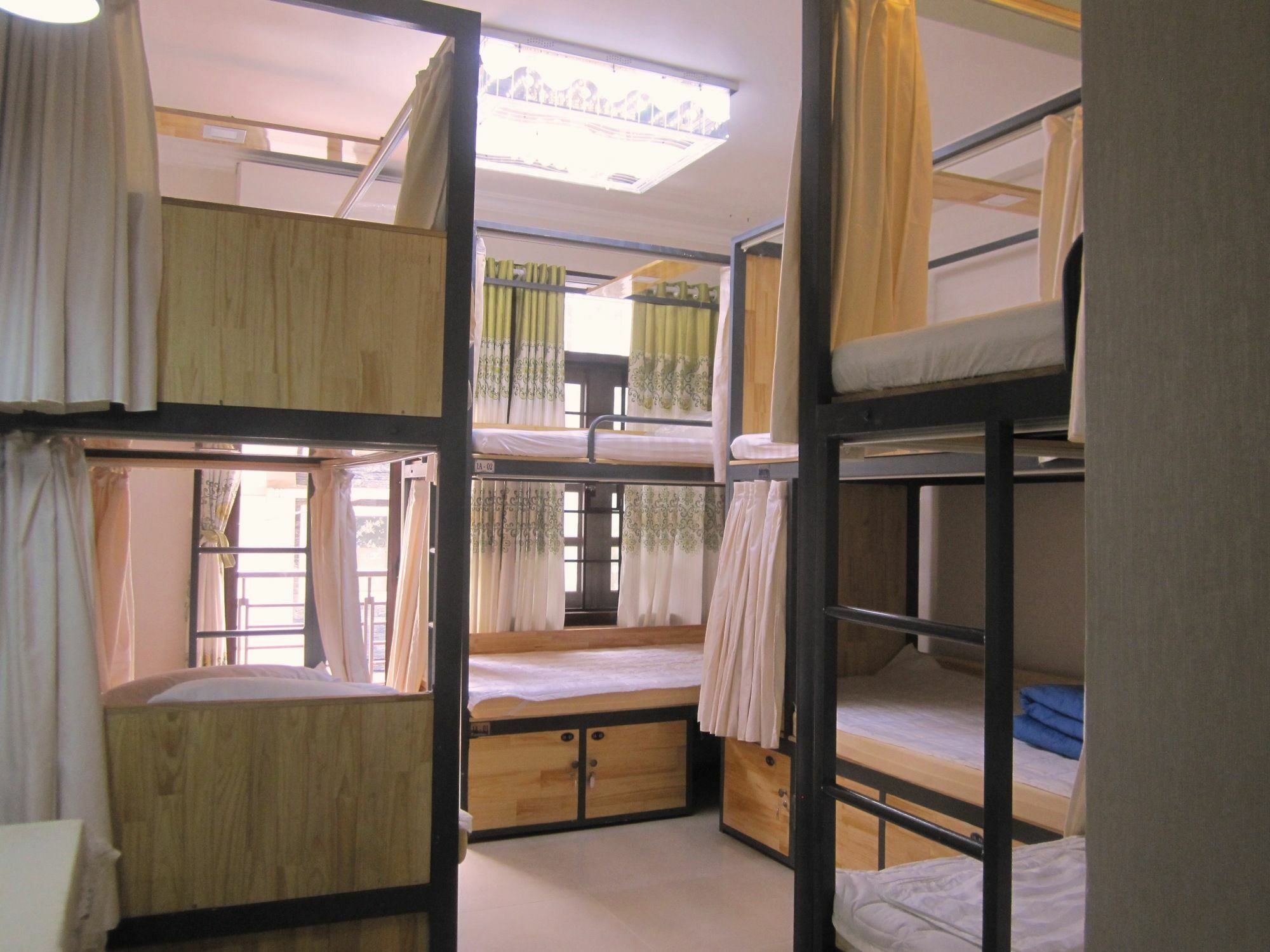 The Lily Hostel & Coffee Ho Chi Minh Zewnętrze zdjęcie